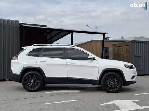 Jeep Cherokee 2018 - фото 6