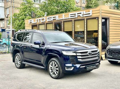 Toyota Land Cruiser 2021 - фото 3