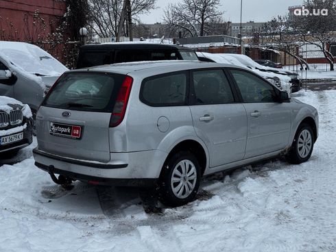 Ford Focus 2007 серый - фото 8