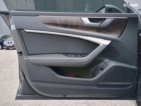 Audi A7 2019 серый - фото 39