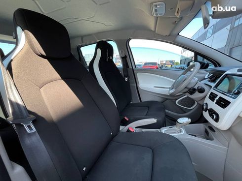 Renault Zoe 2014 белый - фото 23