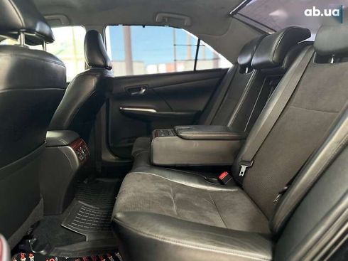 Toyota Camry 2012 - фото 19