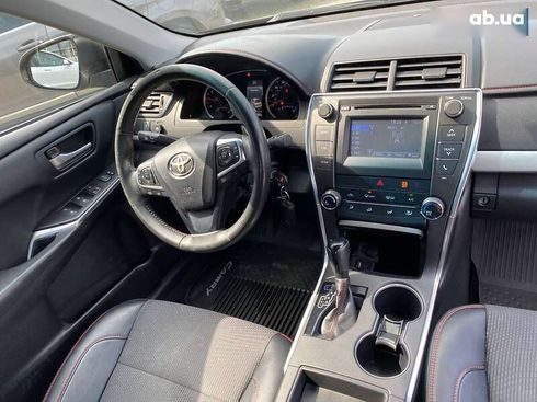 Toyota Camry 2015 - фото 10