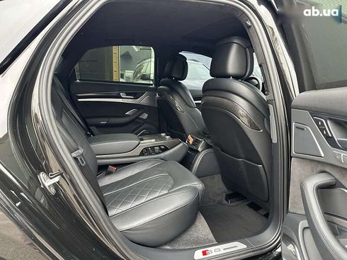 Audi S8 2015 - фото 10