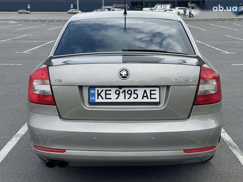 Skoda Octavia 2012 - фото 5
