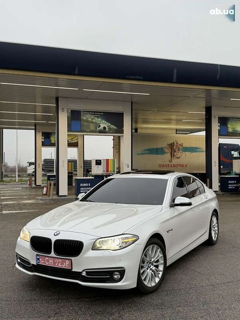 BMW 5 серия 2014 - фото 9