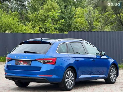 Skoda Superb 2022 - фото 4