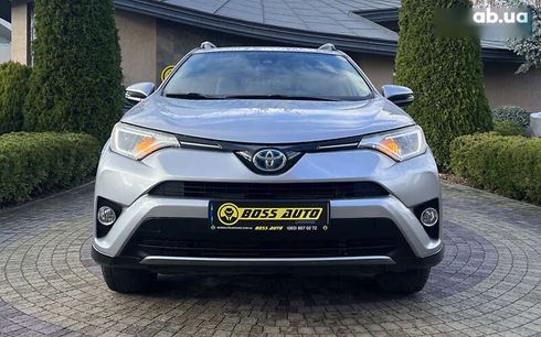 Toyota RAV4 2017 - фото 2