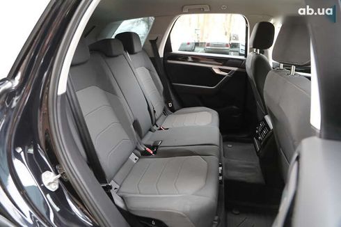 Volkswagen Touareg 2018 - фото 9