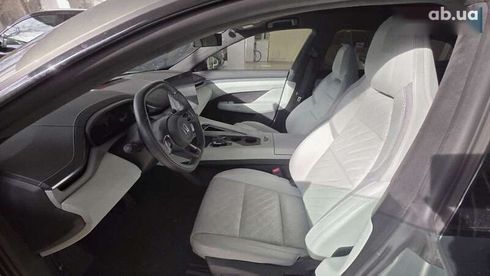 Zeekr 001 2024 - фото 12