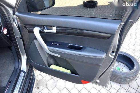 Kia Sorento 2011 - фото 30