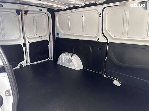 Renault Trafic 2019 - фото 29