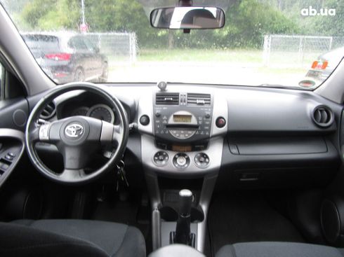 Toyota RAV4 2007 серый - фото 4