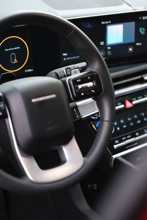 Hyundai Santa Fe 2024 красный - фото 16