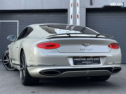 Bentley Continental GT 2018 - фото 27