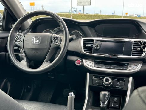 Honda Accord 2015 черный - фото 20