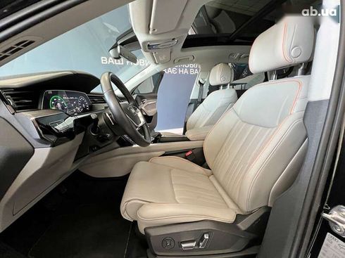 Audi E-Tron 2019 - фото 19