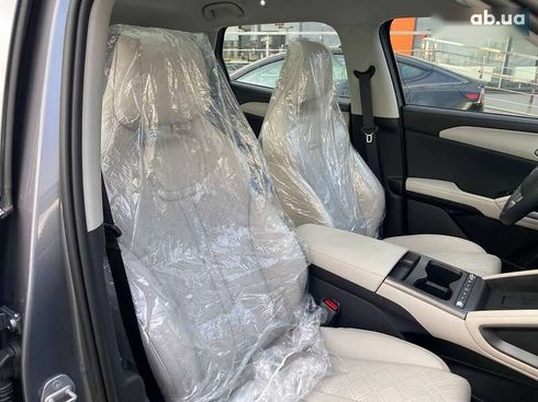 BYD Yuan Up 2025 - фото 29