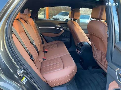Audi E-Tron 2021 - фото 25