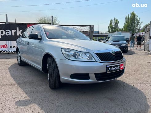 Skoda octavia a5 2011 серый - фото 7