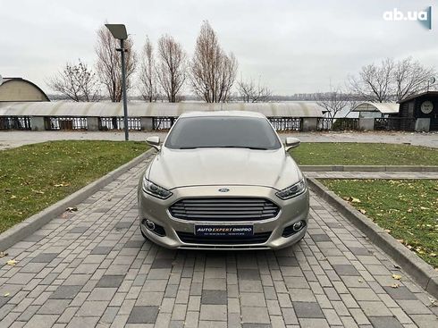 Ford Fusion 2016 - фото 5