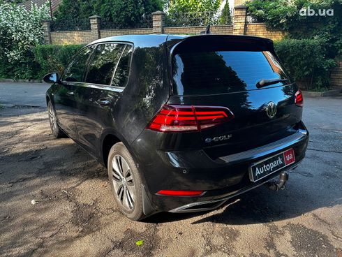 Volkswagen e-Golf 2017 черный - фото 19