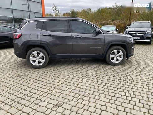 Jeep Compass 2019 - фото 8