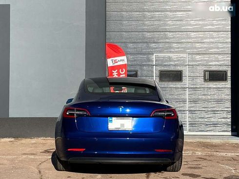 Tesla Model 3 2019 - фото 8