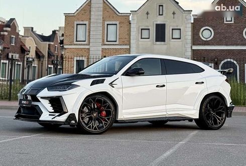 Lamborghini Urus 2022 - фото 11