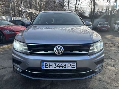 Volkswagen Tiguan 2019 - фото 4