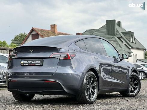 Tesla Model Y 2022 - фото 8