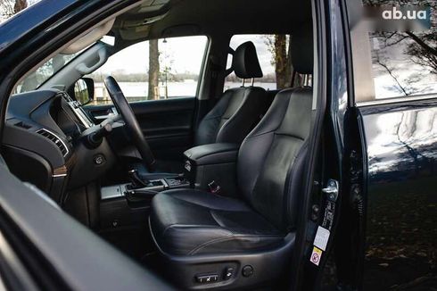 Toyota Land Cruiser Prado 2017 - фото 27