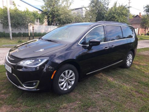 Chrysler Pacifica 2016 черный - фото 6