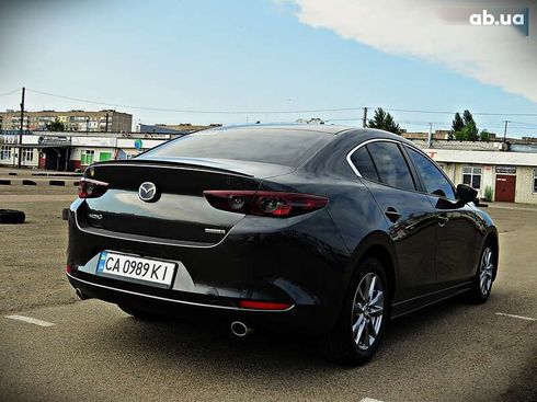 Mazda 3 2020 - фото 3
