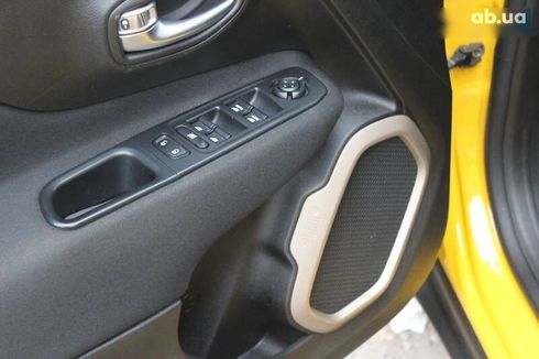 Jeep Renegade 2016 - фото 17