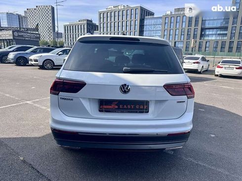 Volkswagen Tiguan 2019 - фото 19