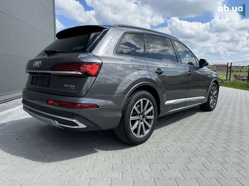 Audi Q7 2020 - фото 13