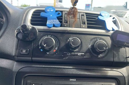 Skoda Roomster 2007 - фото 16