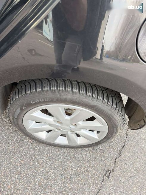 Suzuki Swift 2010 - фото 14