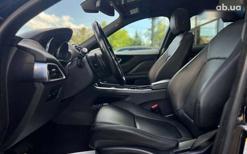 Jaguar F-Pace 2016 - фото 12