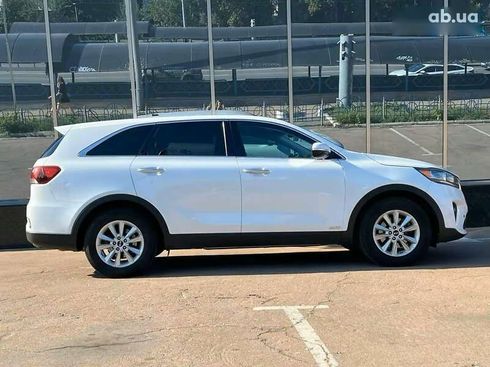 Kia Sorento 2019 - фото 7