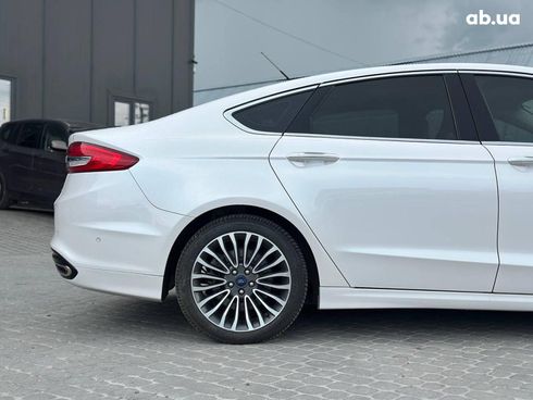 Ford Fusion 2017 белый - фото 10
