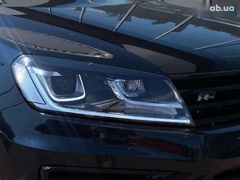 Volkswagen Touareg 2018 - фото 29