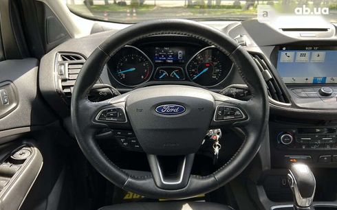 Ford Escape 2017 - фото 15