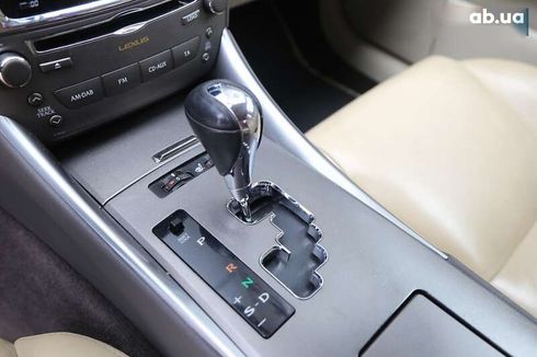 Lexus IS 2010 - фото 22