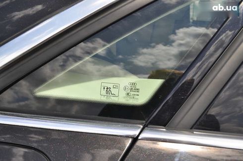 Audi A8 2012 - фото 30