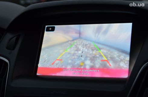 Ford Focus 2014 красный - фото 12