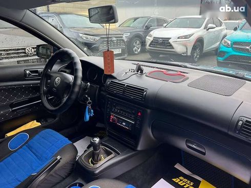 Volkswagen Passat 2001 - фото 16