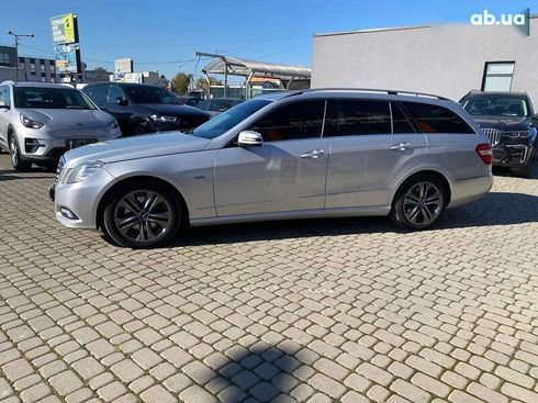 Mercedes-Benz E-Класс 2010 - фото 4