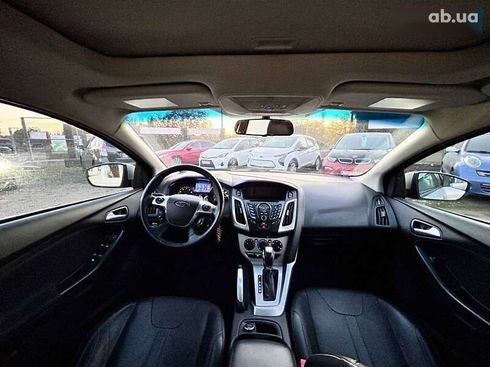 Ford Focus 2013 - фото 30